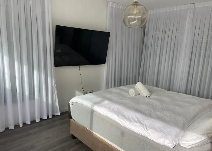 Villa Sea View 100 M From The Beach